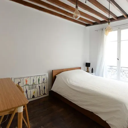 Bright Flat In Montmartre Apartment