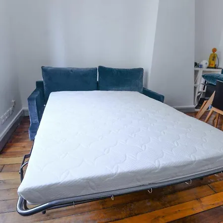 Bright Flat In Montmartre Parigi