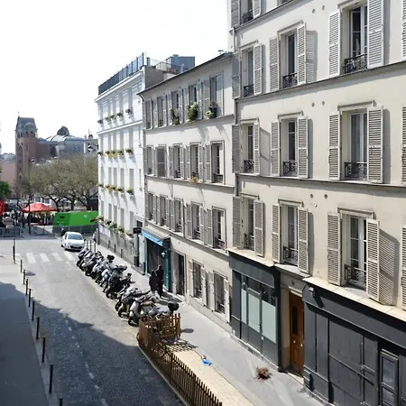 Bright Flat In Montmartre Appartamento Parigi